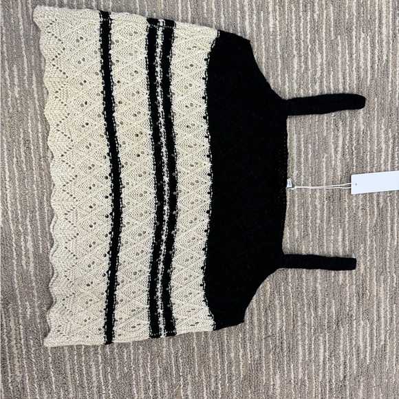 Gilli Sweaters - Gilli Black and Cream Knit Sweater